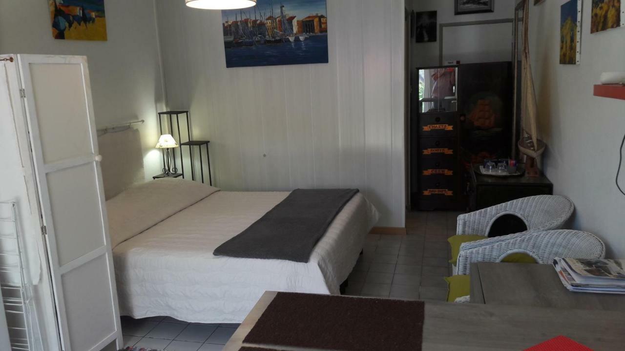 Les Vergers Saint Baldou Bed & Breakfast Cavaillon Exterior foto